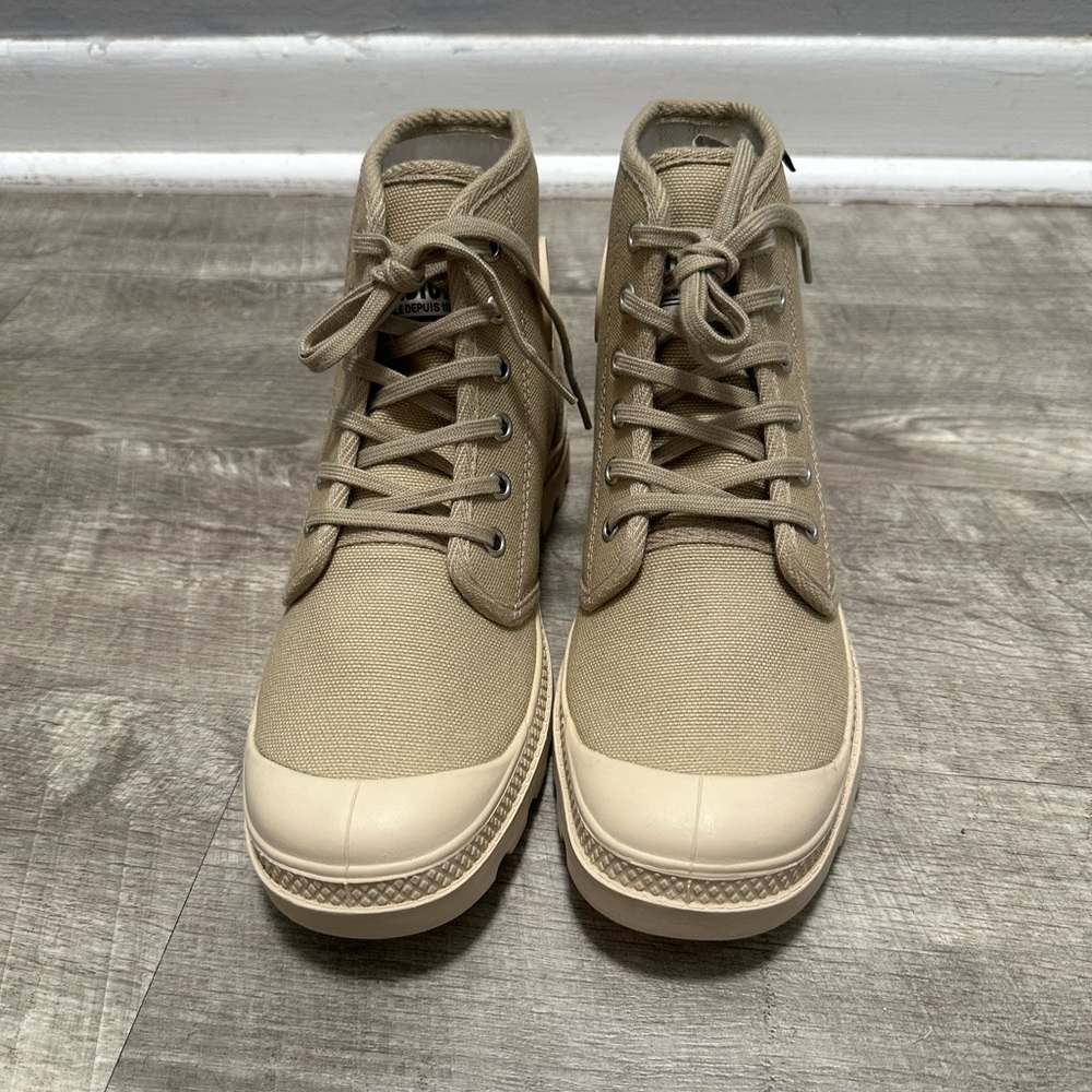 Palladium Women 7.5 Mens 6 Sand Shoes Ankle Canvas High Top Lace Up Trainers - Picture 6 of 12